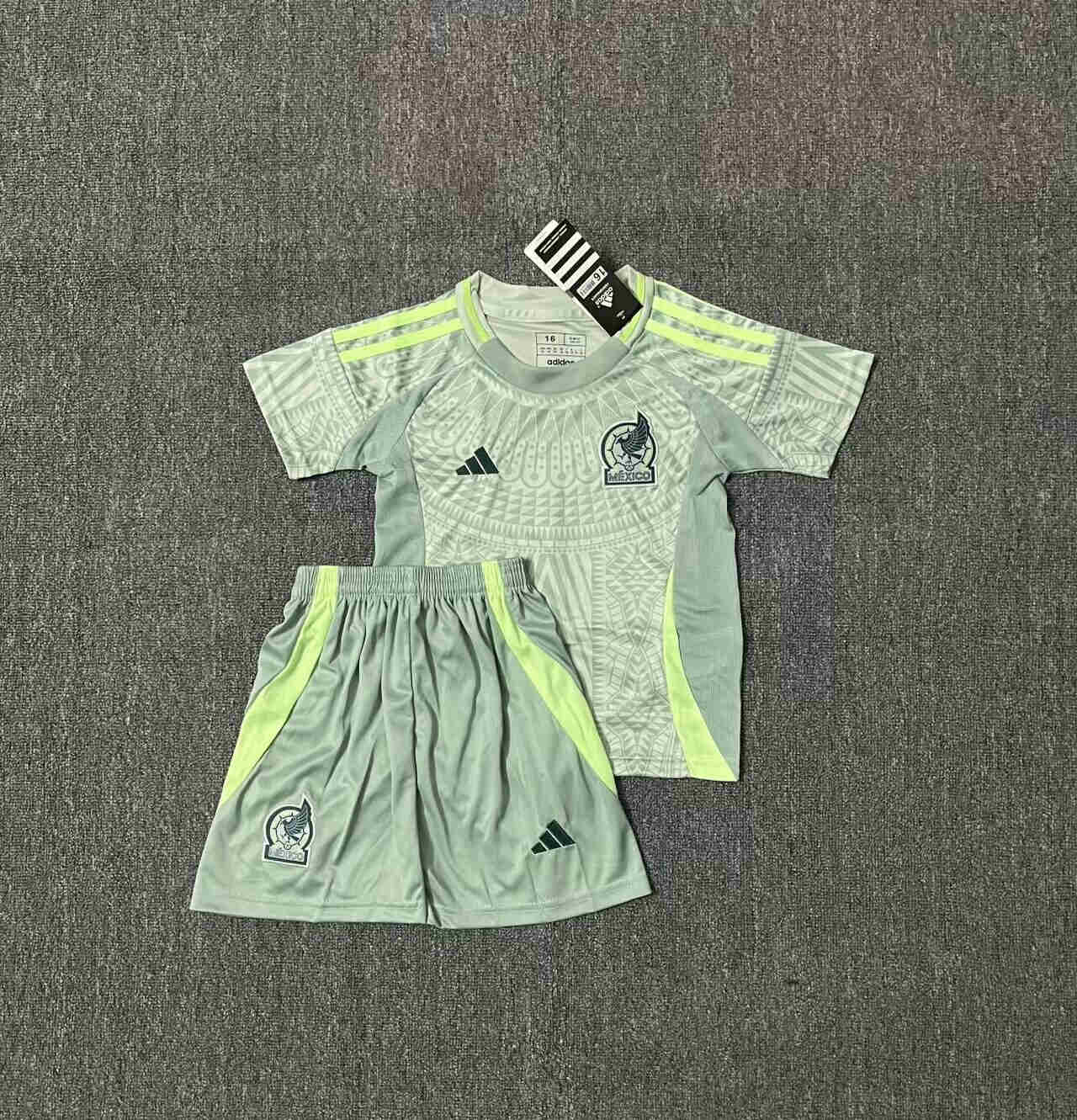 2024 Mexico away kids  